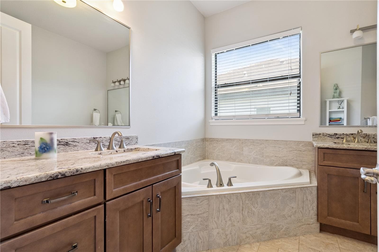 Single Family Residence at 603 SANCTUARY GOLF PL, APOPKA, photo 32 of 59