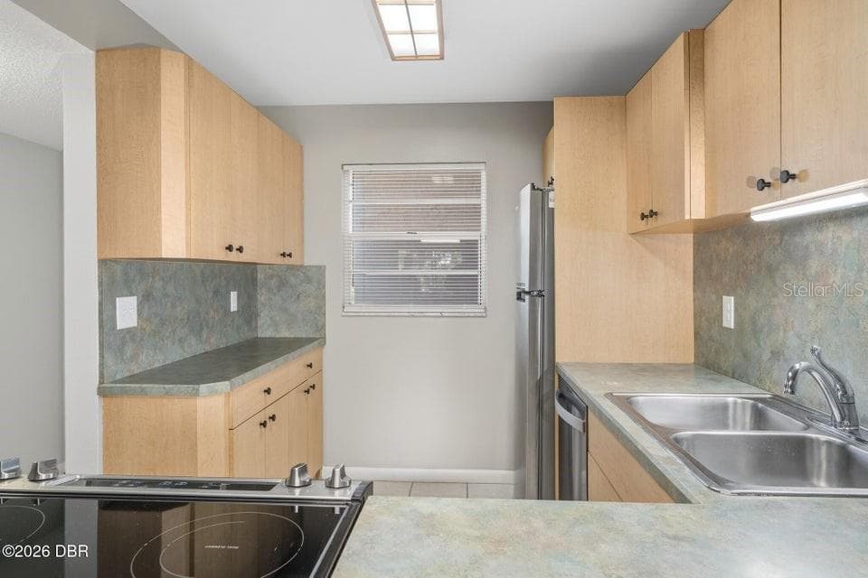 Condominium at 640 N NOVA RD #510, ORMOND BEACH, photo 17 of 50