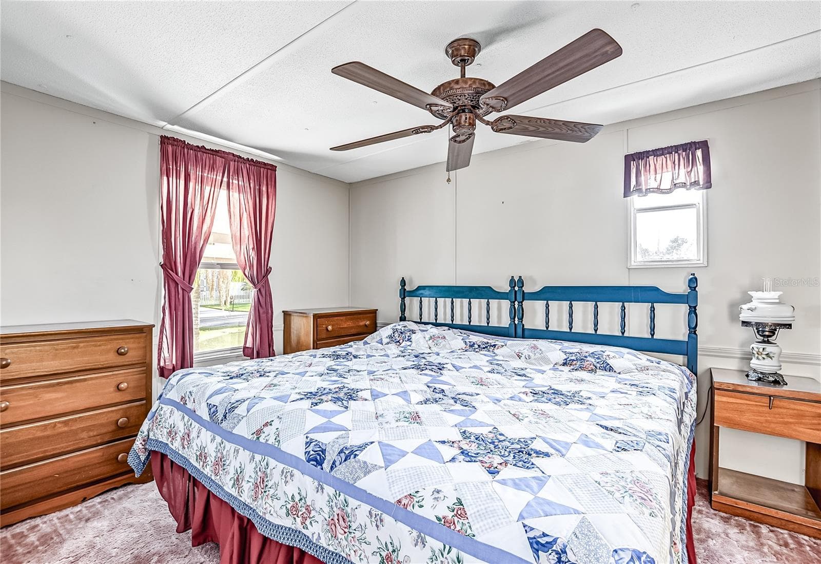 master bedroom - 36513 LAKEWOOD DR, ZEPHYRHILLS
