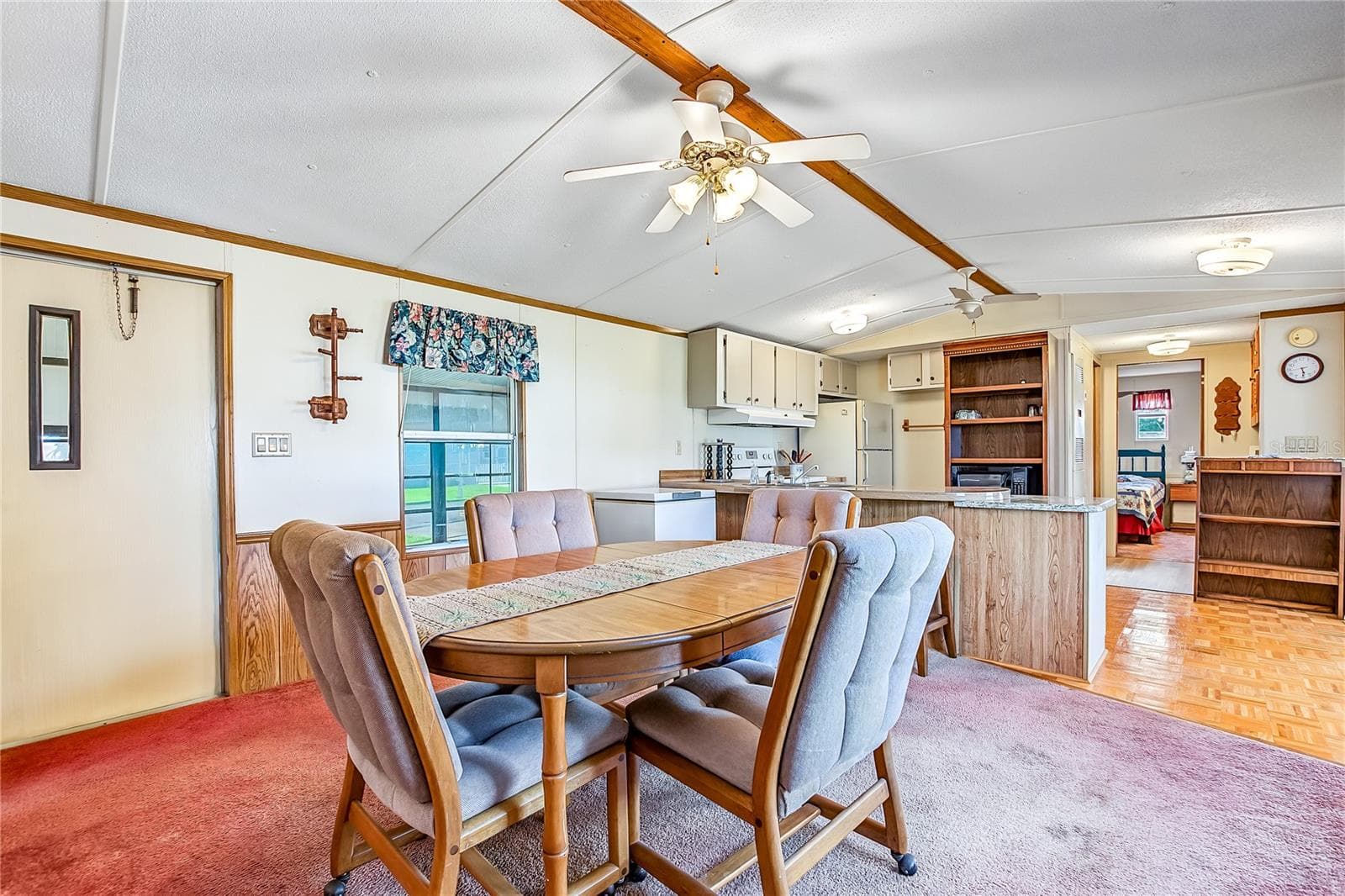 Manufactured Home at 36513 LAKEWOOD DR, ZEPHYRHILLS, photo 22 of 44