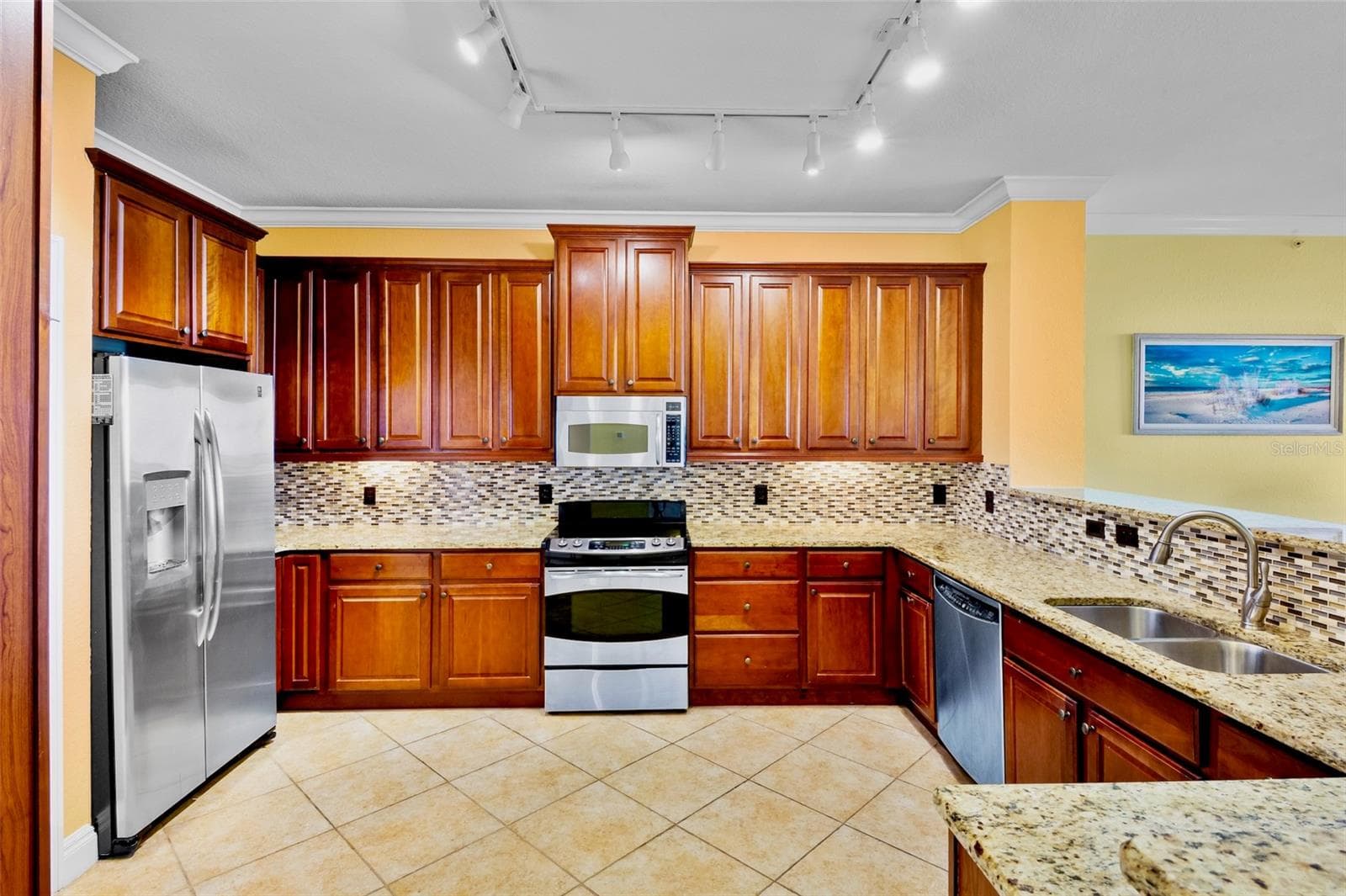Oversized kitchen with tons of storage and counterspace. - 2825 TERRA CEIA BAY BLVD #1402, PALMETTO