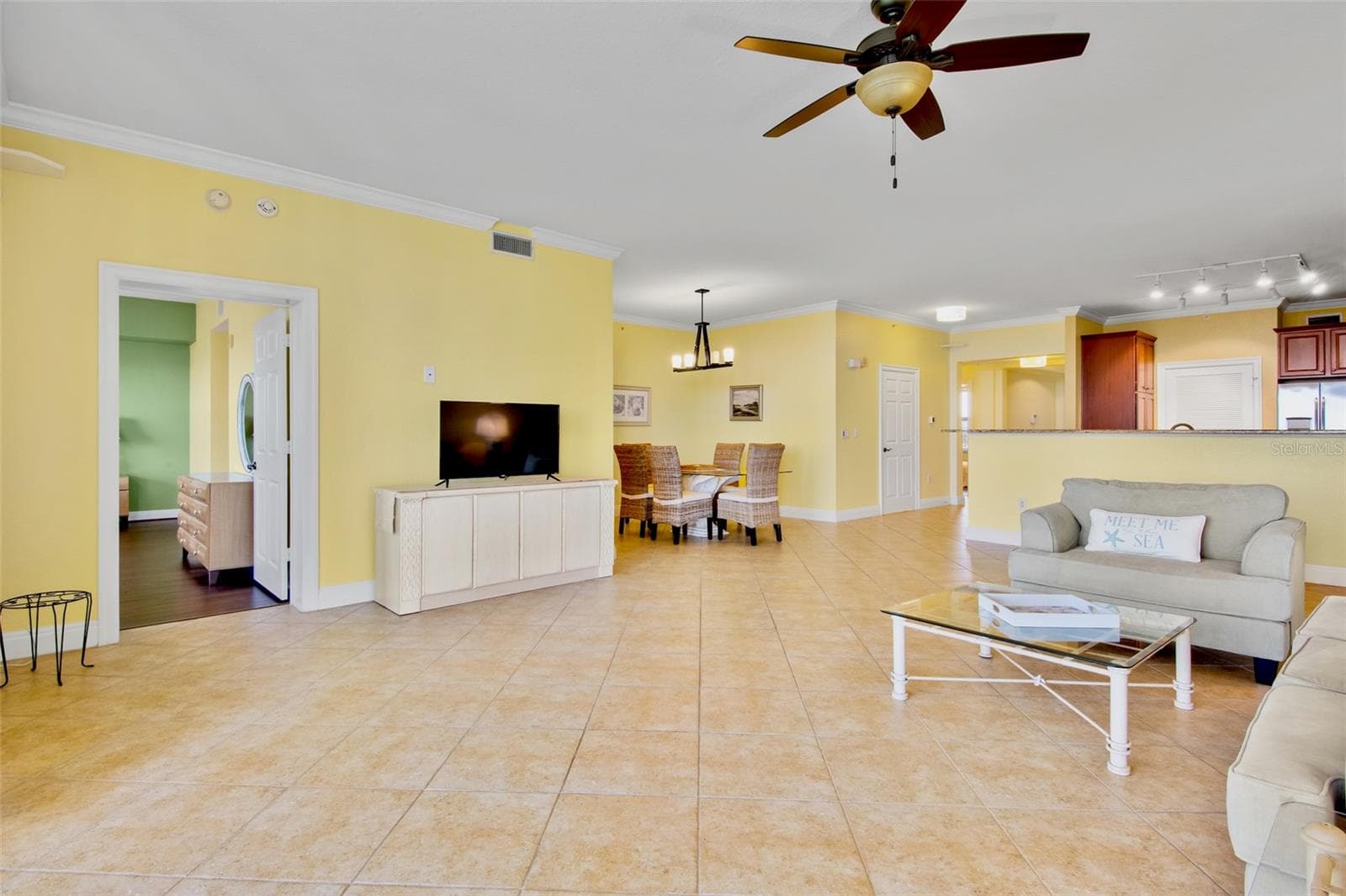 Huge Great Room! - 2825 TERRA CEIA BAY BLVD #1402, PALMETTO