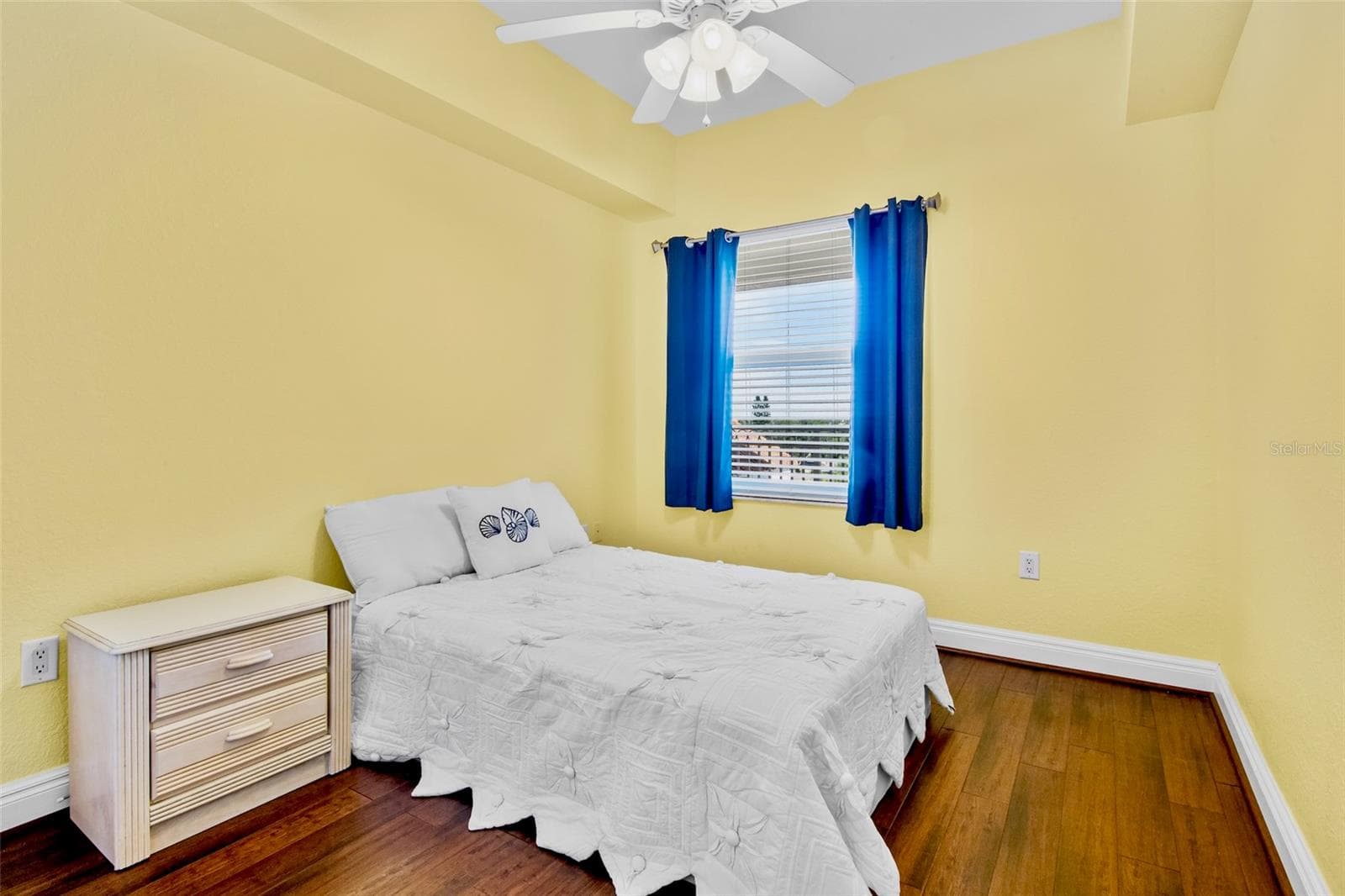 One of the two guest rooms. - 2825 TERRA CEIA BAY BLVD #1402, PALMETTO