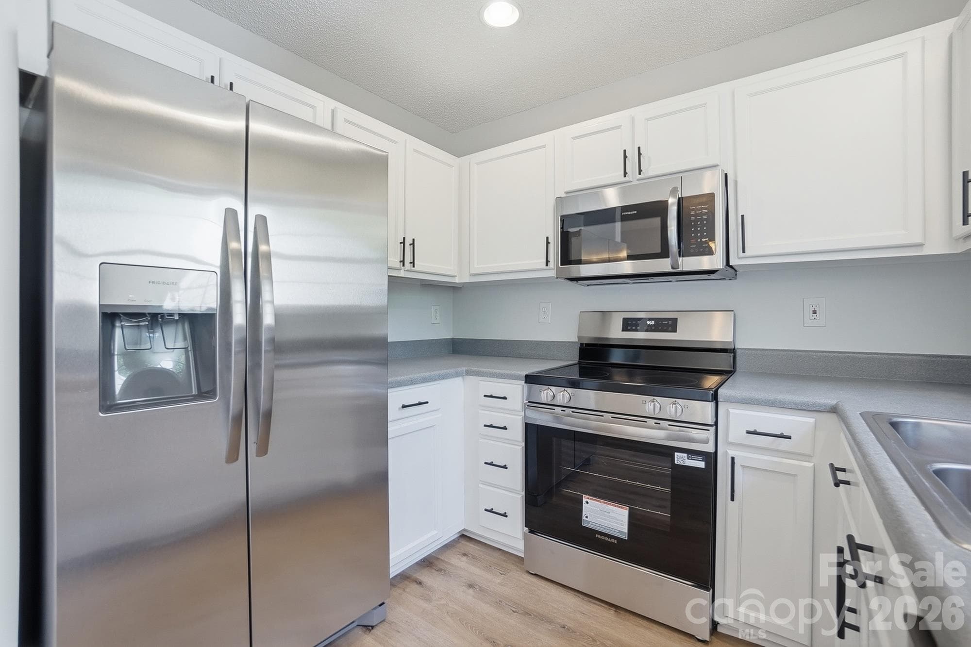 Kitchen - 10584 English Setter Way, Charlotte