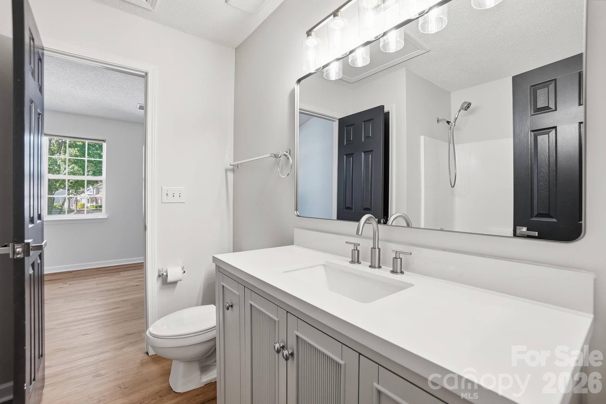 Full bathroom upstairs - 10584 English Setter Way, Charlotte