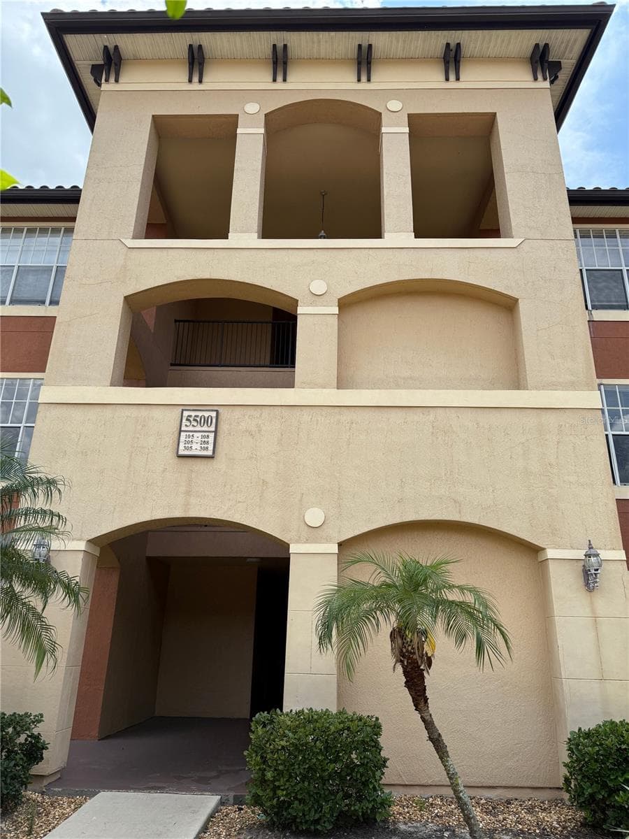 5500 METROWEST BLVD #14-308