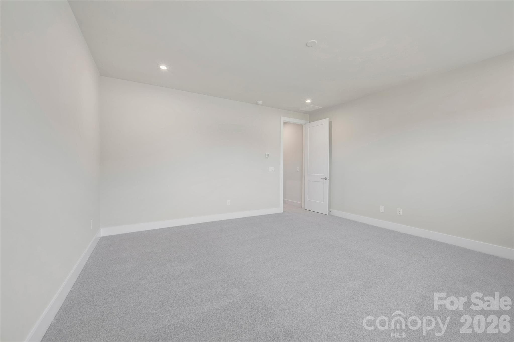 Primary bedroom - 75 Seven Oaks Landing, Belmont