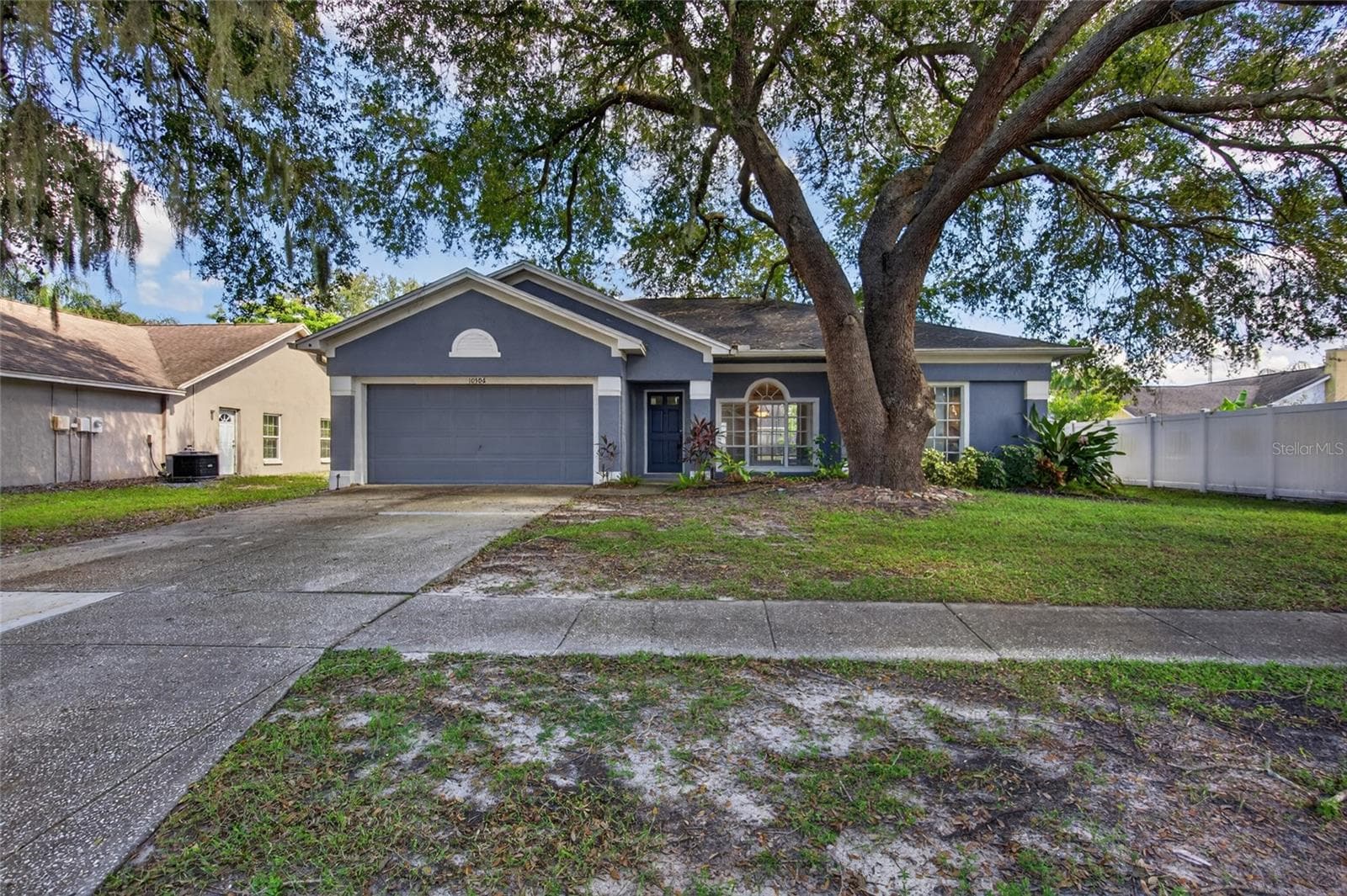 Single Family Residence at 10306 EARLY MIST LN, RIVERVIEW, photo 4 of 45