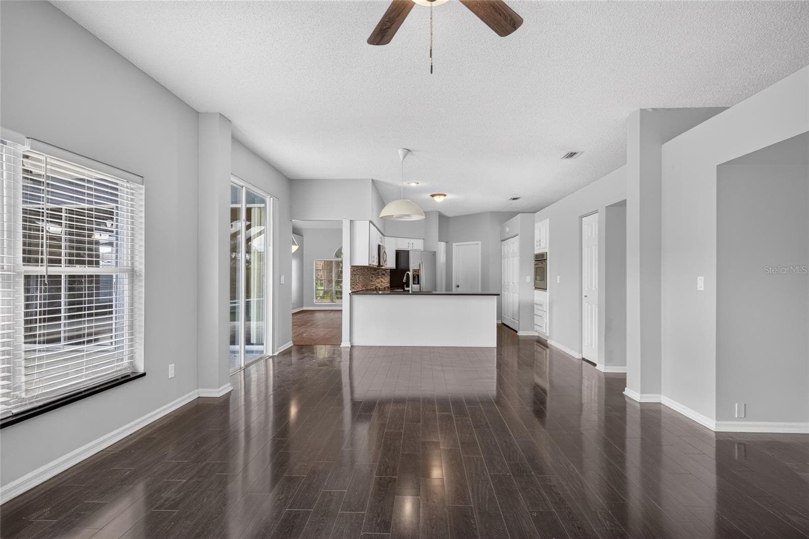 Single Family Residence at 10306 EARLY MIST LN, RIVERVIEW, photo 8 of 45