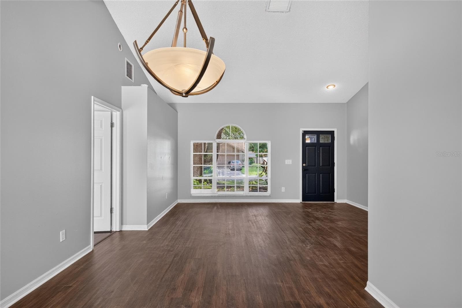 Single Family Residence at 10306 EARLY MIST LN, RIVERVIEW, photo 10 of 45