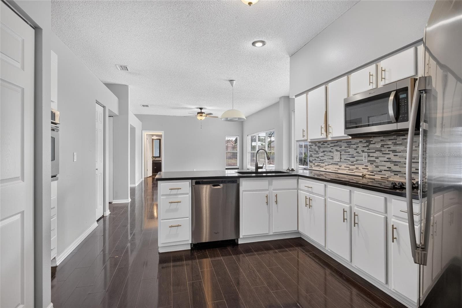 Single Family Residence at 10306 EARLY MIST LN, RIVERVIEW, photo 14 of 45