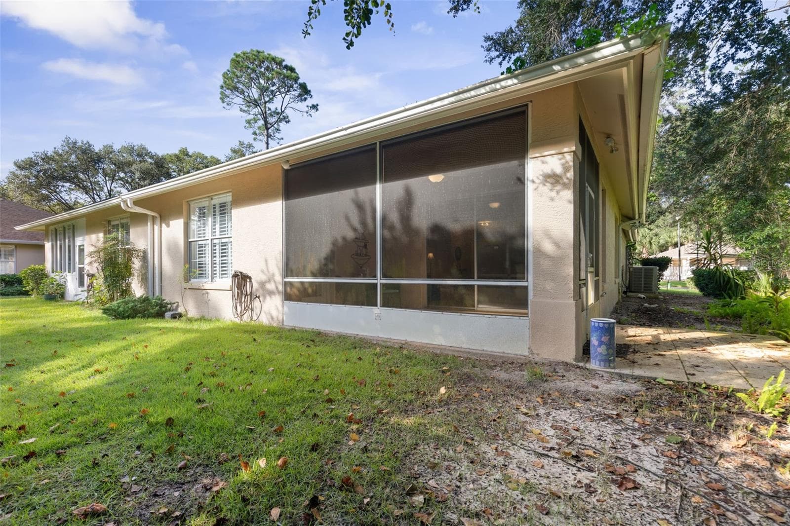 Townhouse at 18 LAFAYETTE LN, PALM COAST, photo 6 of 57