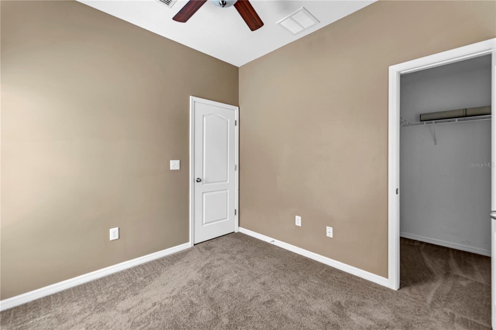 Townhouse at 4019 WINDING VINE DR, LAKELAND, photo 22 of 28