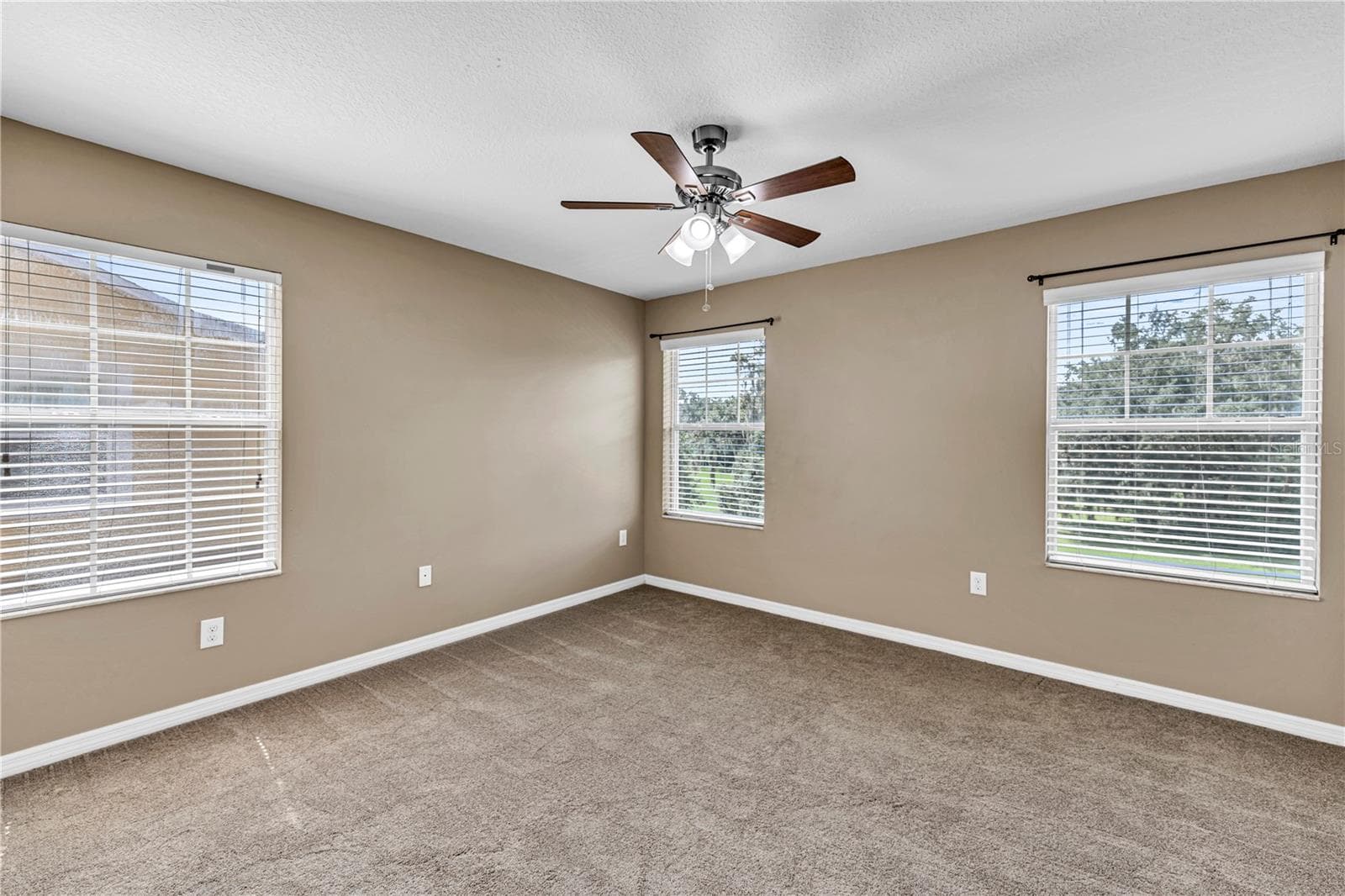 Townhouse at 4019 WINDING VINE DR, LAKELAND, photo 23 of 28