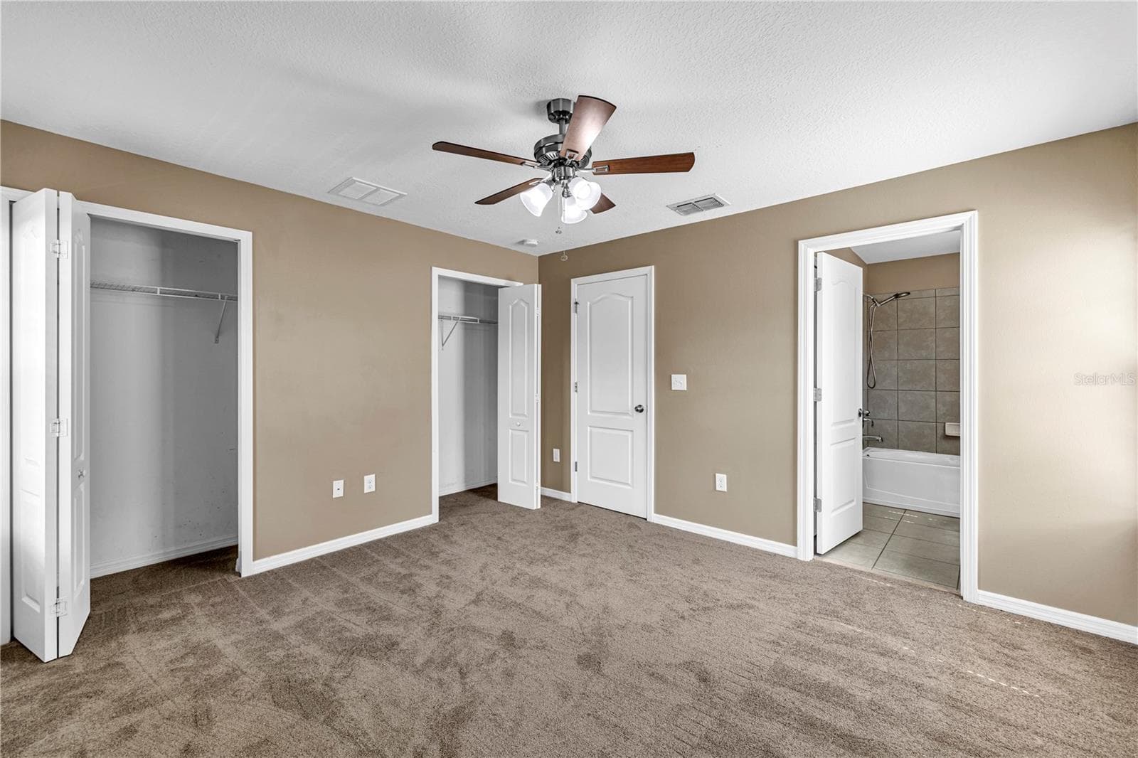 Townhouse at 4019 WINDING VINE DR, LAKELAND, photo 24 of 28
