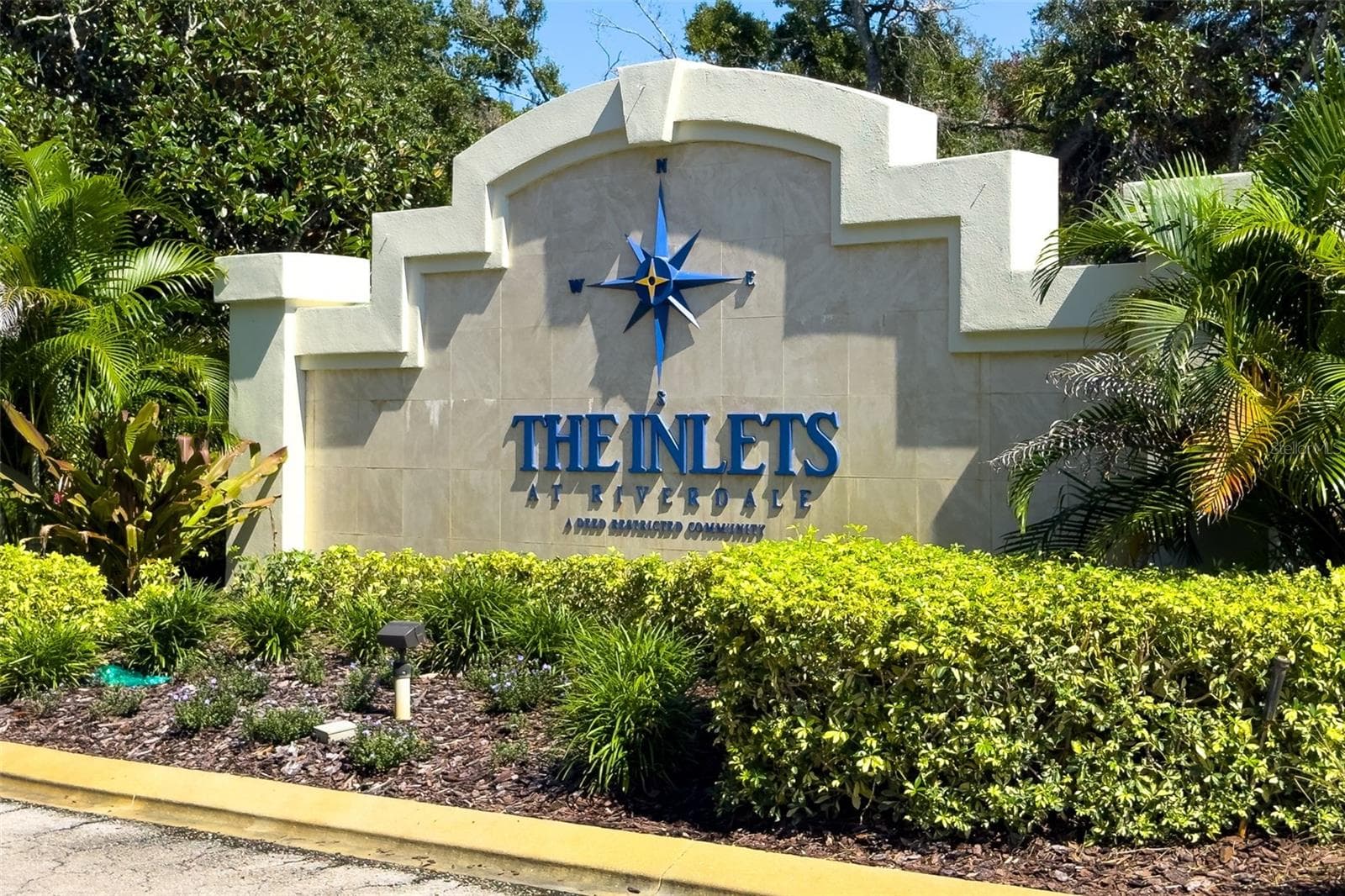 Discover a neighborhood shaped by waterways, tropical landscaping, and the pleasures of Florida boating life. - 4739 COMPASS DR, BRADENTON