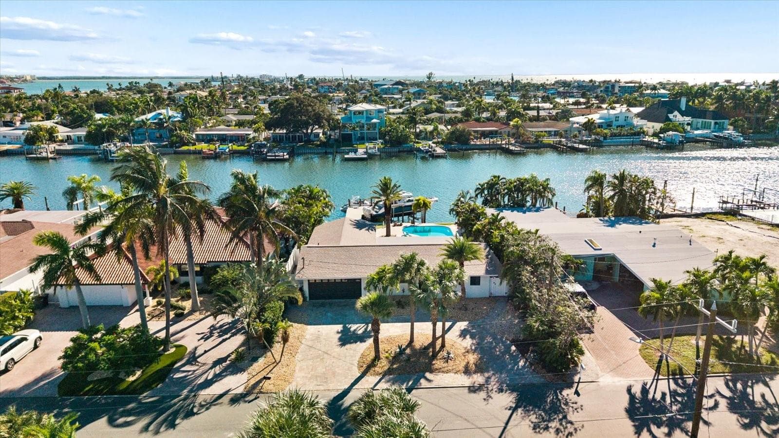 Single Family Residence at VINA-DEL-MAR SEC 3, ST PETE BEACH, photo 55 of 70