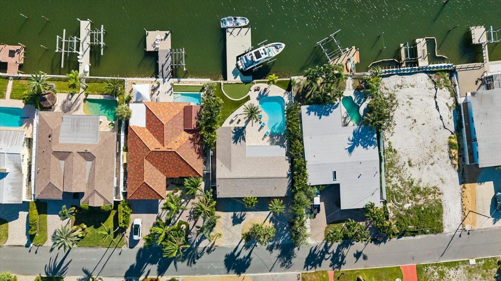 Single Family Residence at VINA-DEL-MAR SEC 3, ST PETE BEACH, photo 69 of 70
