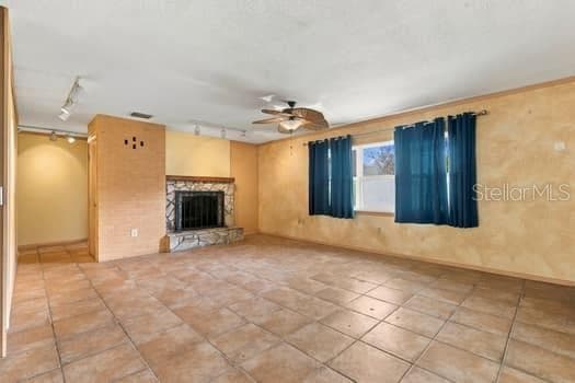 Duplex at 17 JEFF RD, LARGO, photo 48 of 54