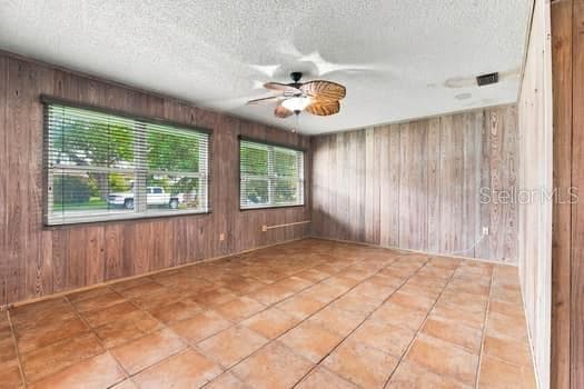 Duplex at 17 JEFF RD, LARGO, photo 49 of 54