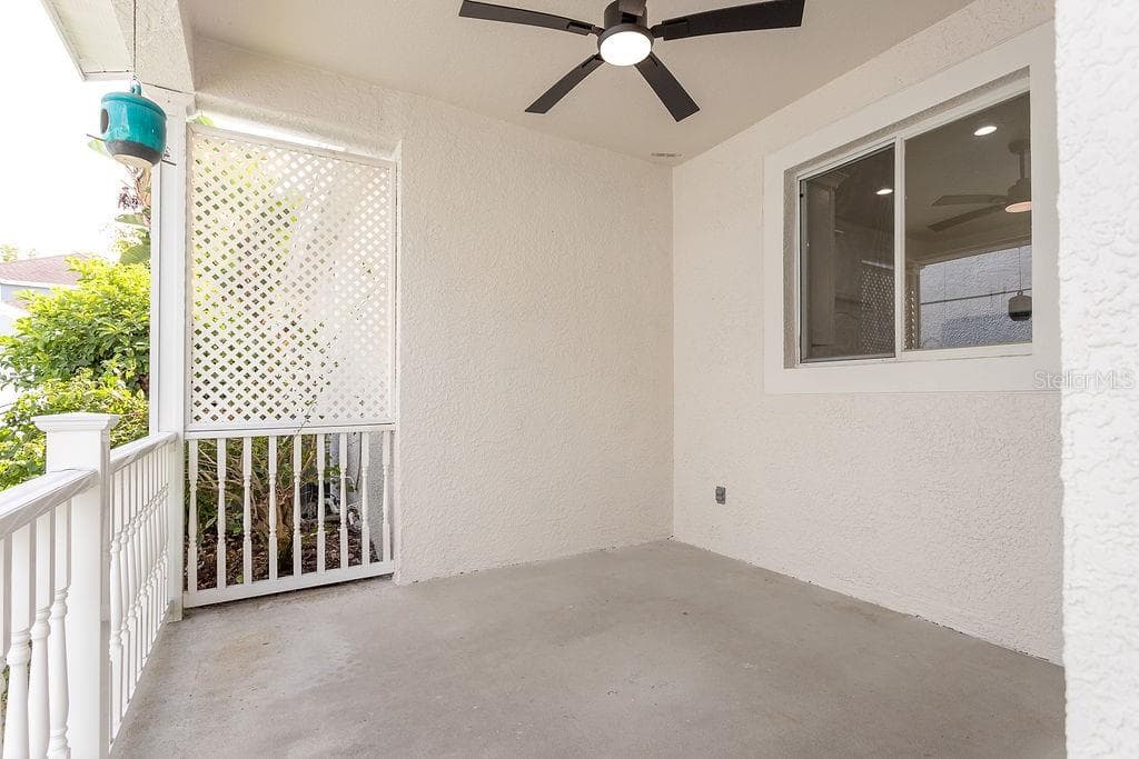 Single Family Residence at 8907 ASHFORD GABLES, TAMPA, photo 29 of 34