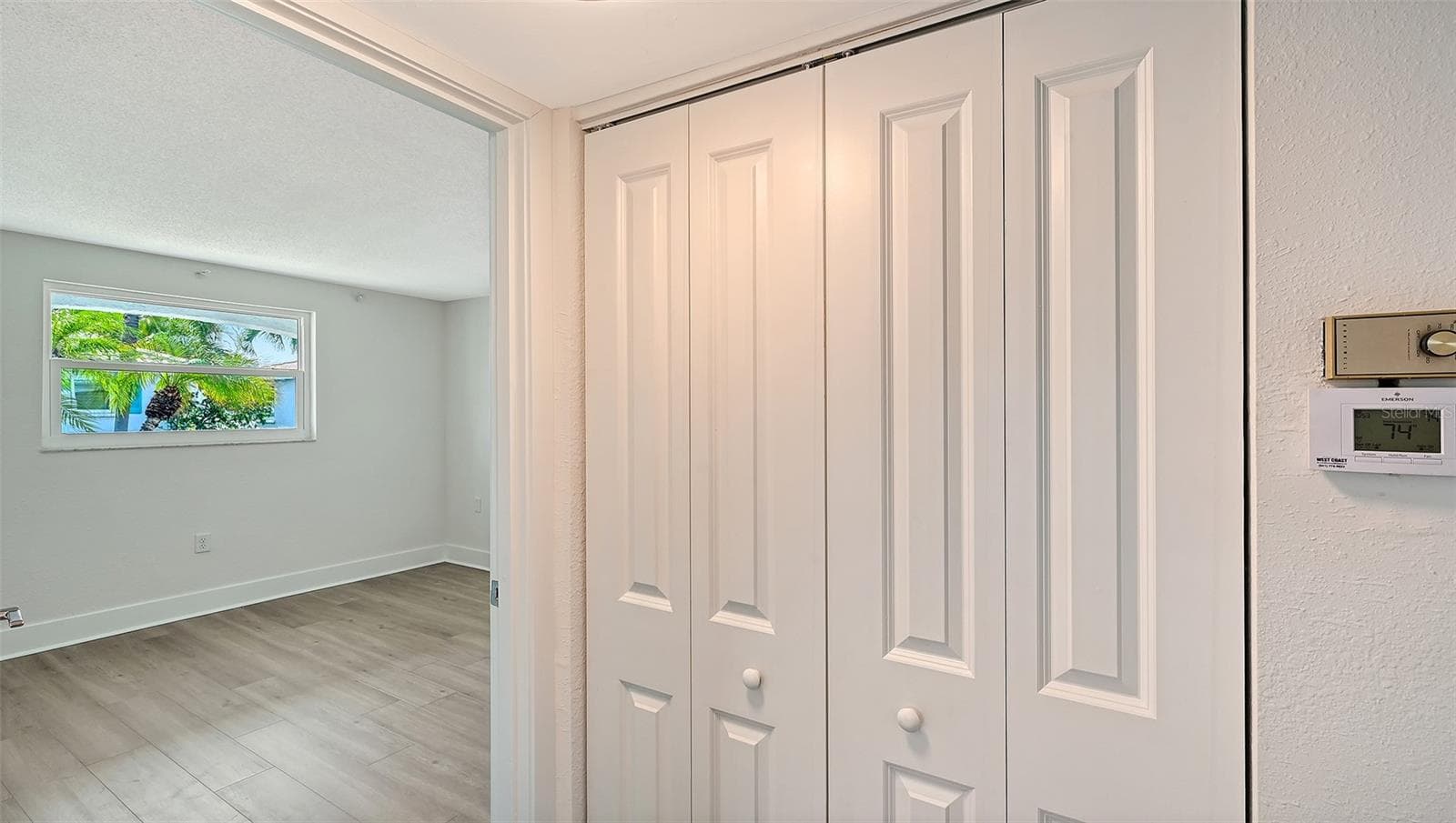 Linen closet in hallway. - 693 SPANISH DR N #24, LONGBOAT KEY