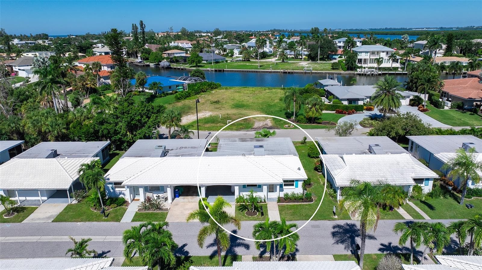 Front and rear views. - 693 SPANISH DR N #24, LONGBOAT KEY