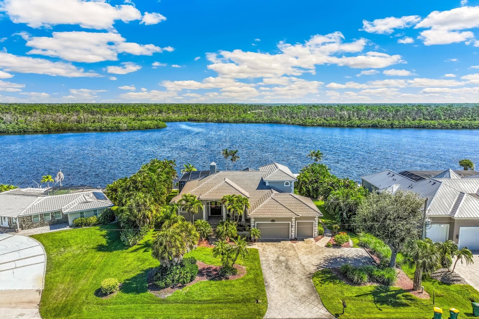Single Family Residence at 390 CORAL CREEK DR, PLACIDA, photo 5 of 62