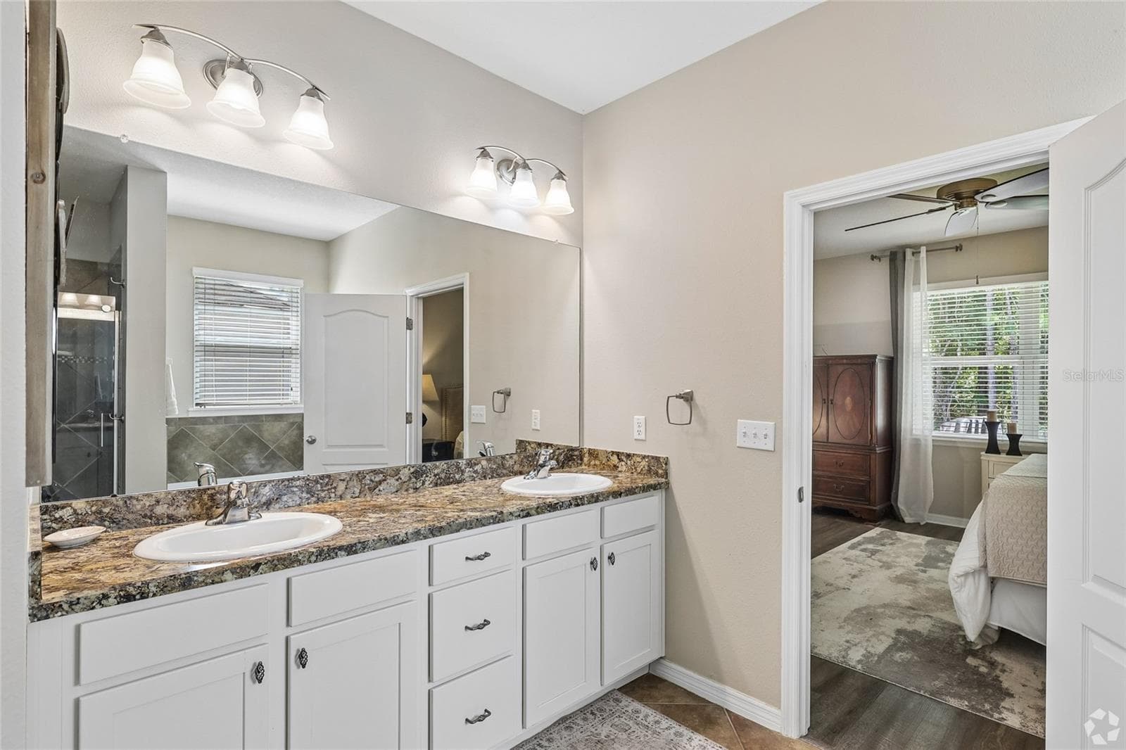 Single Family Residence at 11030 PARADISE POINT WAY, NEW PORT RICHEY, photo 20 of 55