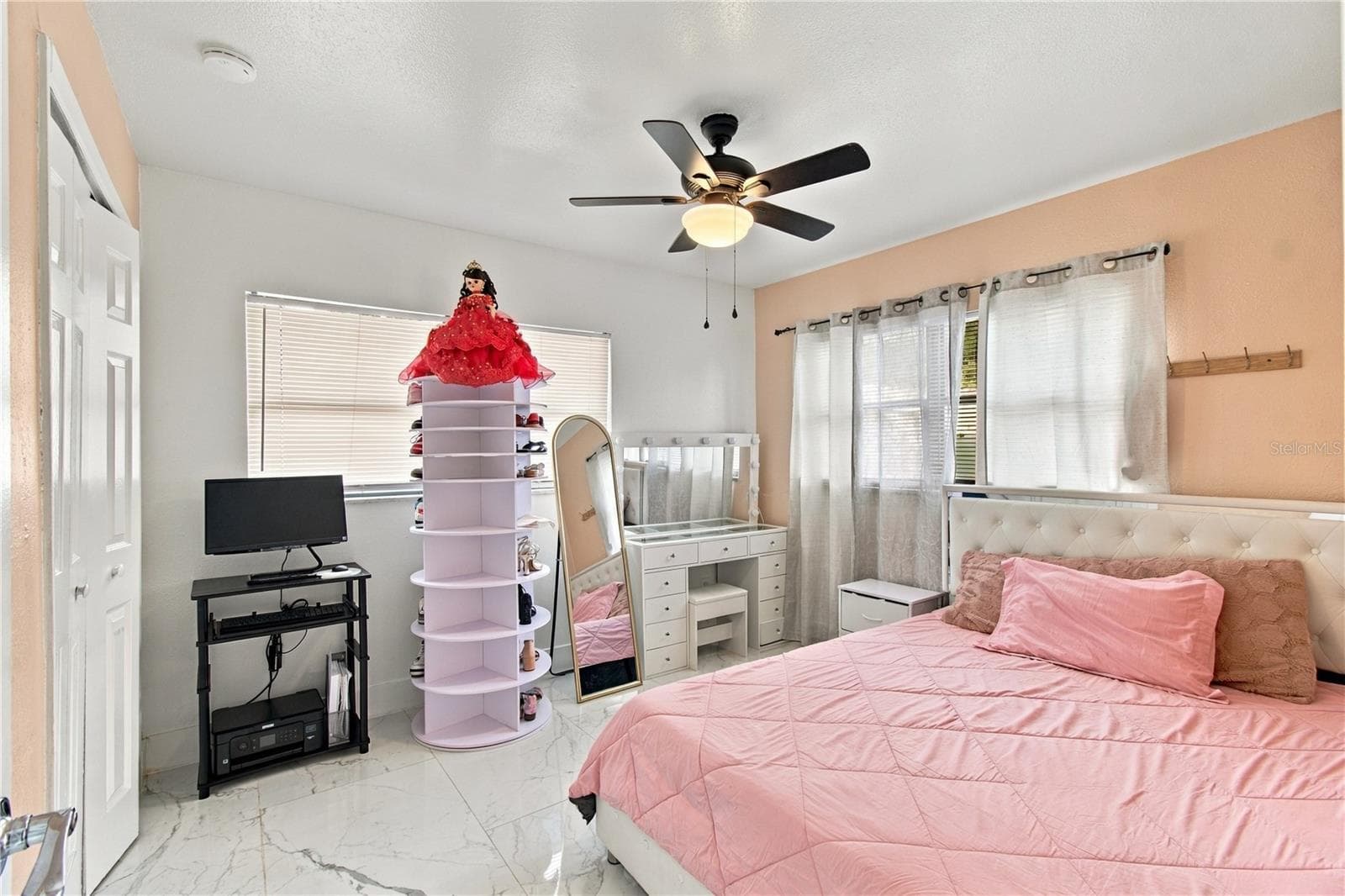 Single Family Residence at 305 LIME TREE RD, TAMPA, photo 22 of 46