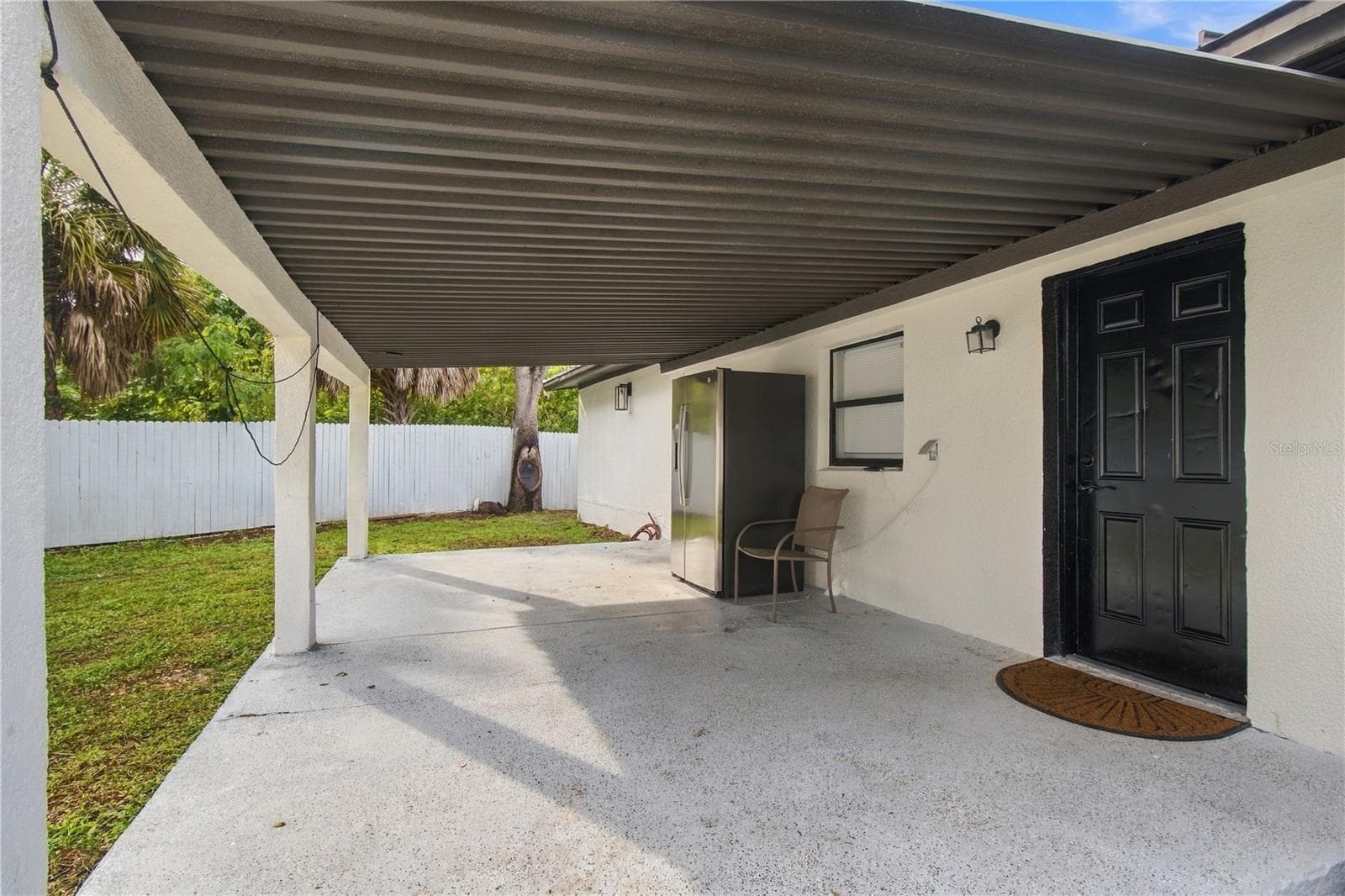 Single Family Residence at 305 LIME TREE RD, TAMPA, photo 31 of 46