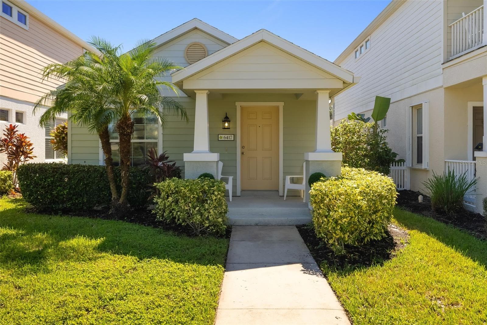 Single Family Residence at 6417 PINE BREEZE RUN, SARASOTA, photo 3 of 58