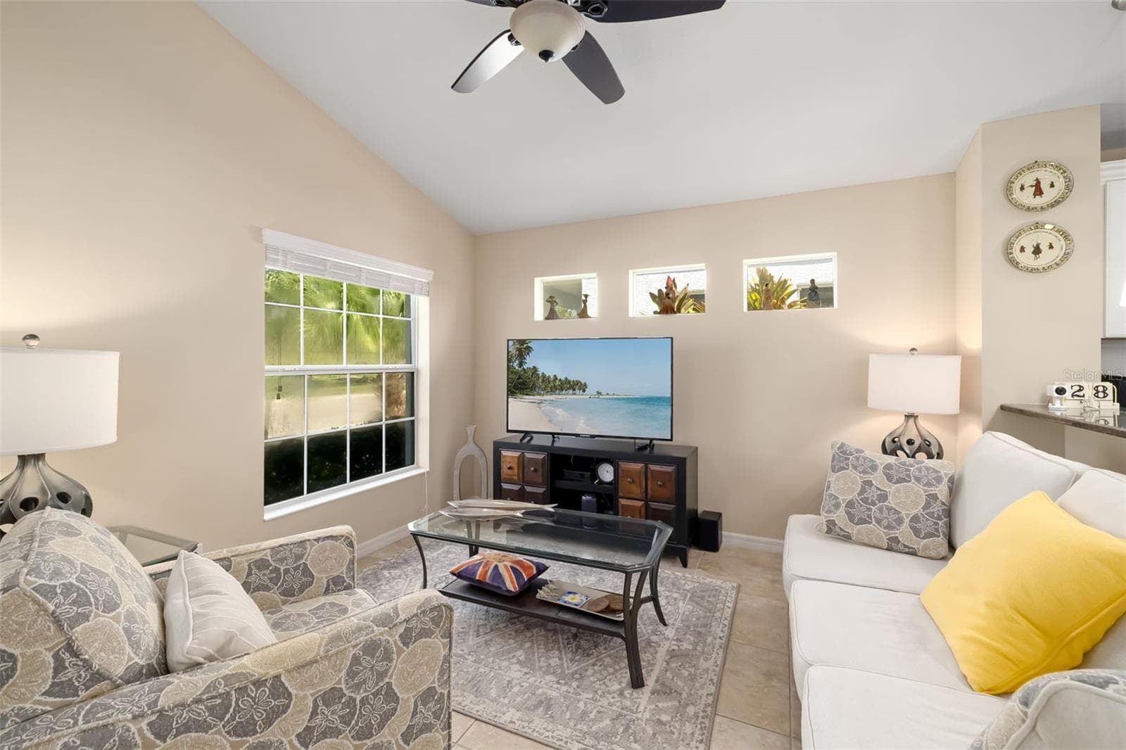 Single Family Residence at 6417 PINE BREEZE RUN, SARASOTA, photo 6 of 58