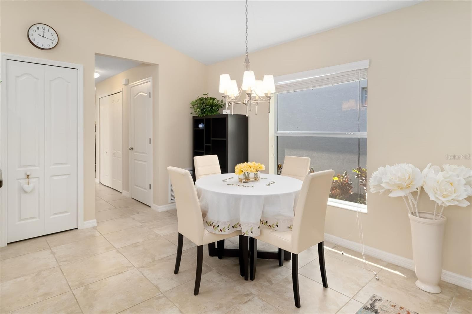 Single Family Residence at 6417 PINE BREEZE RUN, SARASOTA, photo 11 of 58