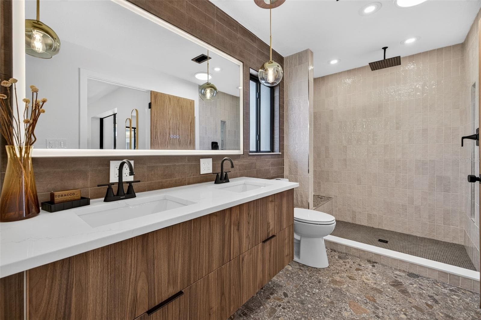 Single Family Residence at 2015 DOLPHIN BLVD S, ST PETERSBURG, photo 33 of 62