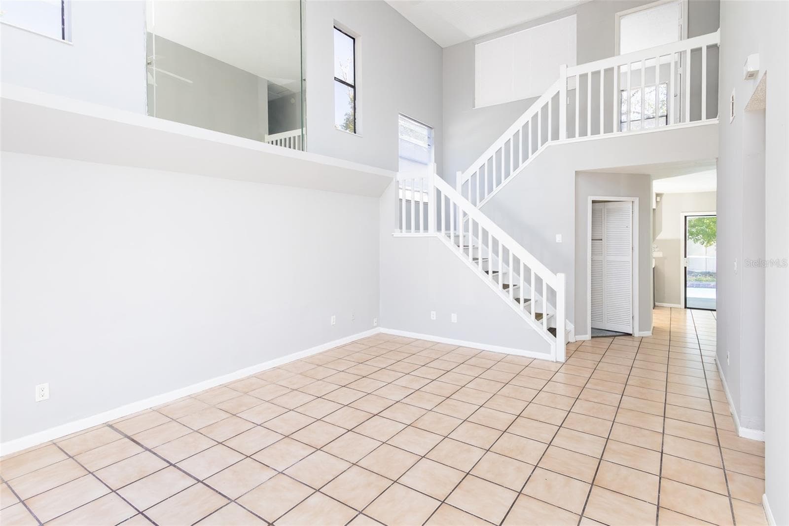 Single Family Residence at 4226 CLOVERLEAF PL, CASSELBERRY, photo 3 of 32