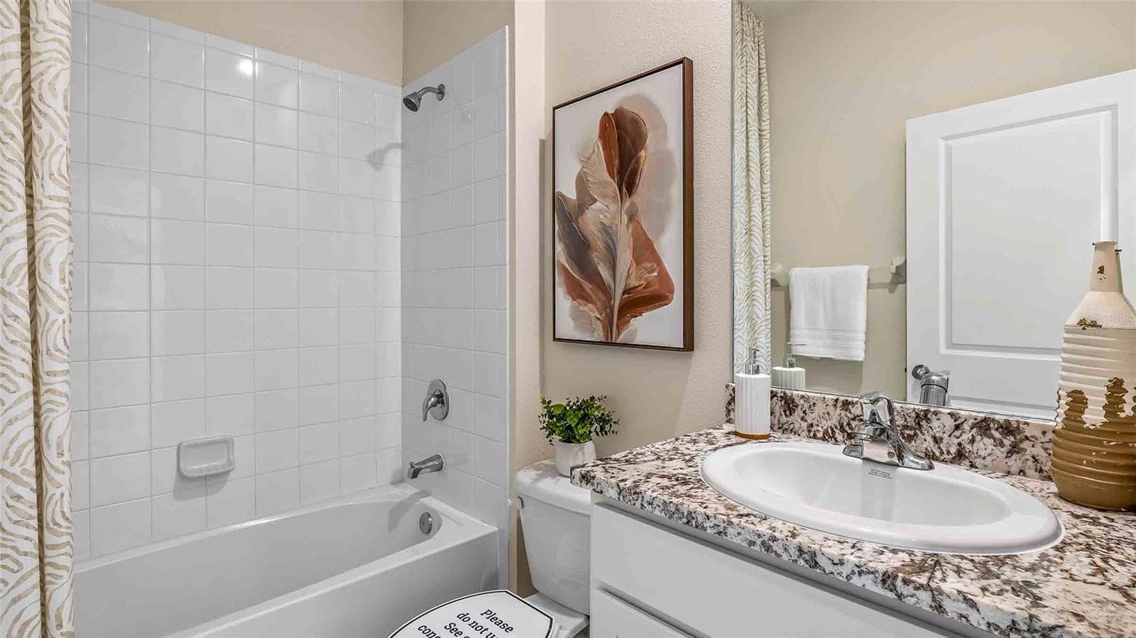 Single Family Residence at 32434 OSPREY PEAK WAY, SAN ANTONIO, photo 10 of 12