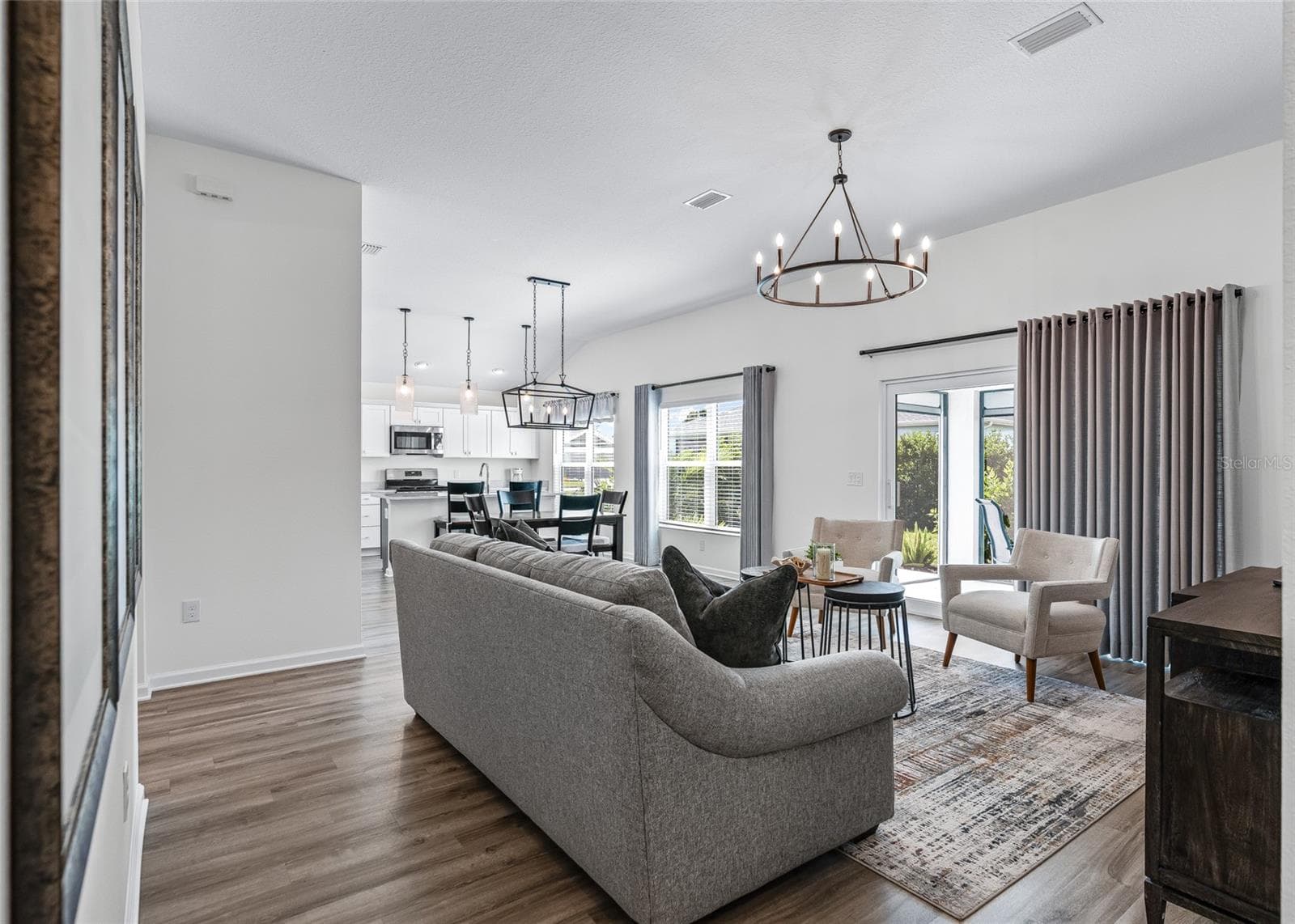 Single Family Residence at 1367 KIP CT, THE VILLAGES, photo 13 of 60