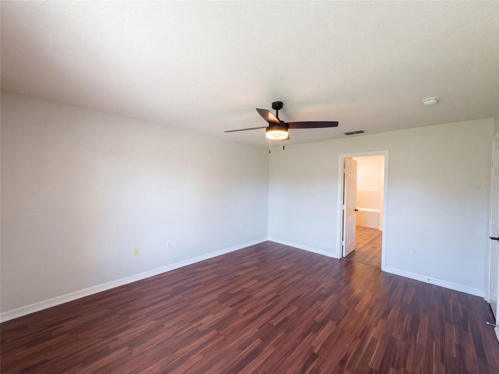 Single Family Residence at 222 CLOVERDALE RD, WINTER HAVEN, photo 4 of 22