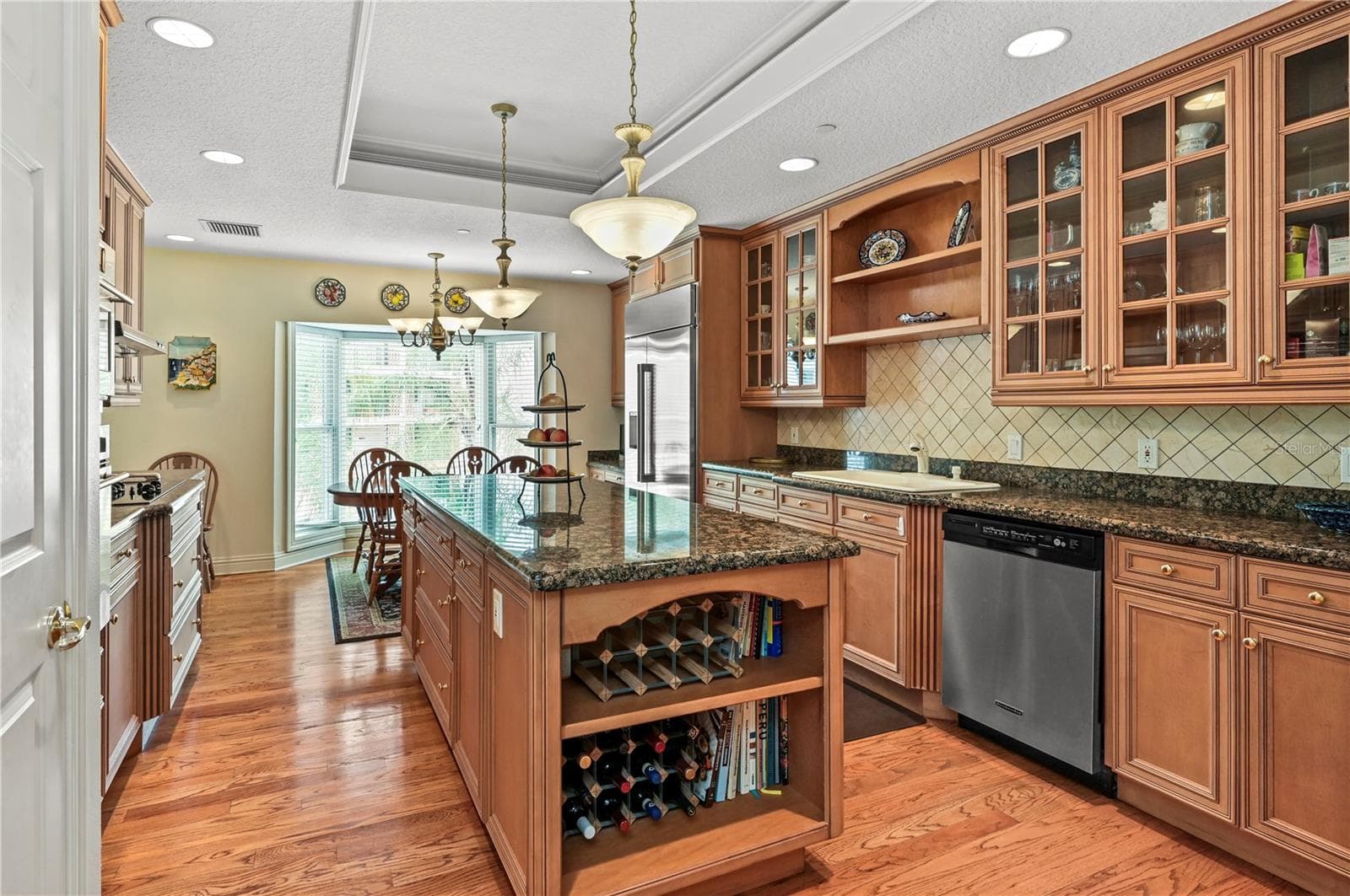 Condominium at 200 S INTERLACHEN AVE #350, WINTER PARK, photo 26 of 64