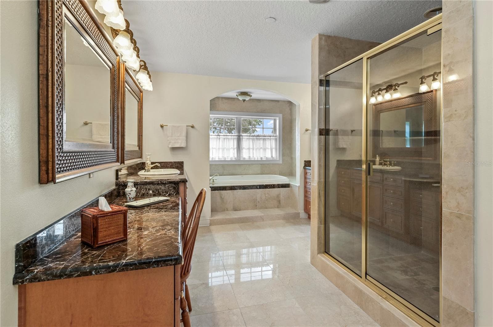 Condominium at 200 S INTERLACHEN AVE #350, WINTER PARK, photo 44 of 64