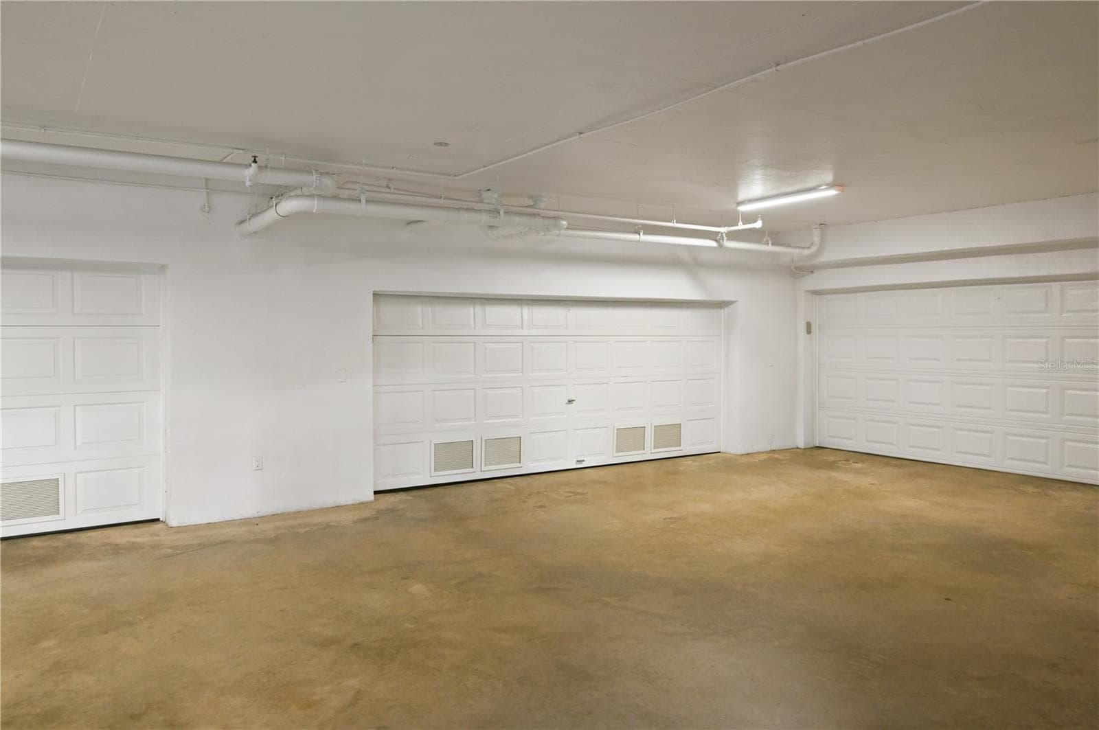 Condominium at 200 S INTERLACHEN AVE #350, WINTER PARK, photo 64 of 64