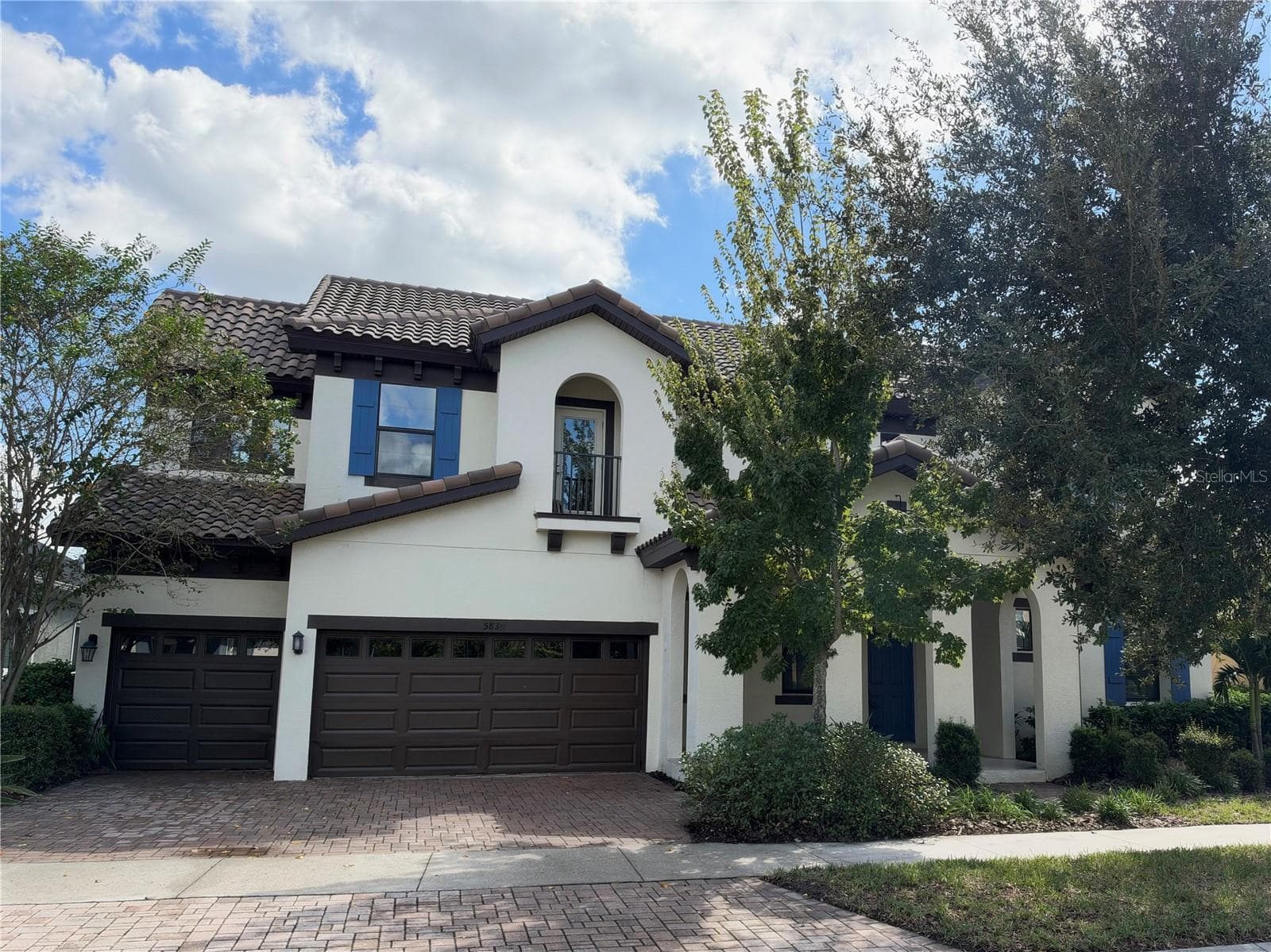 5830 WATERCOLOR DR