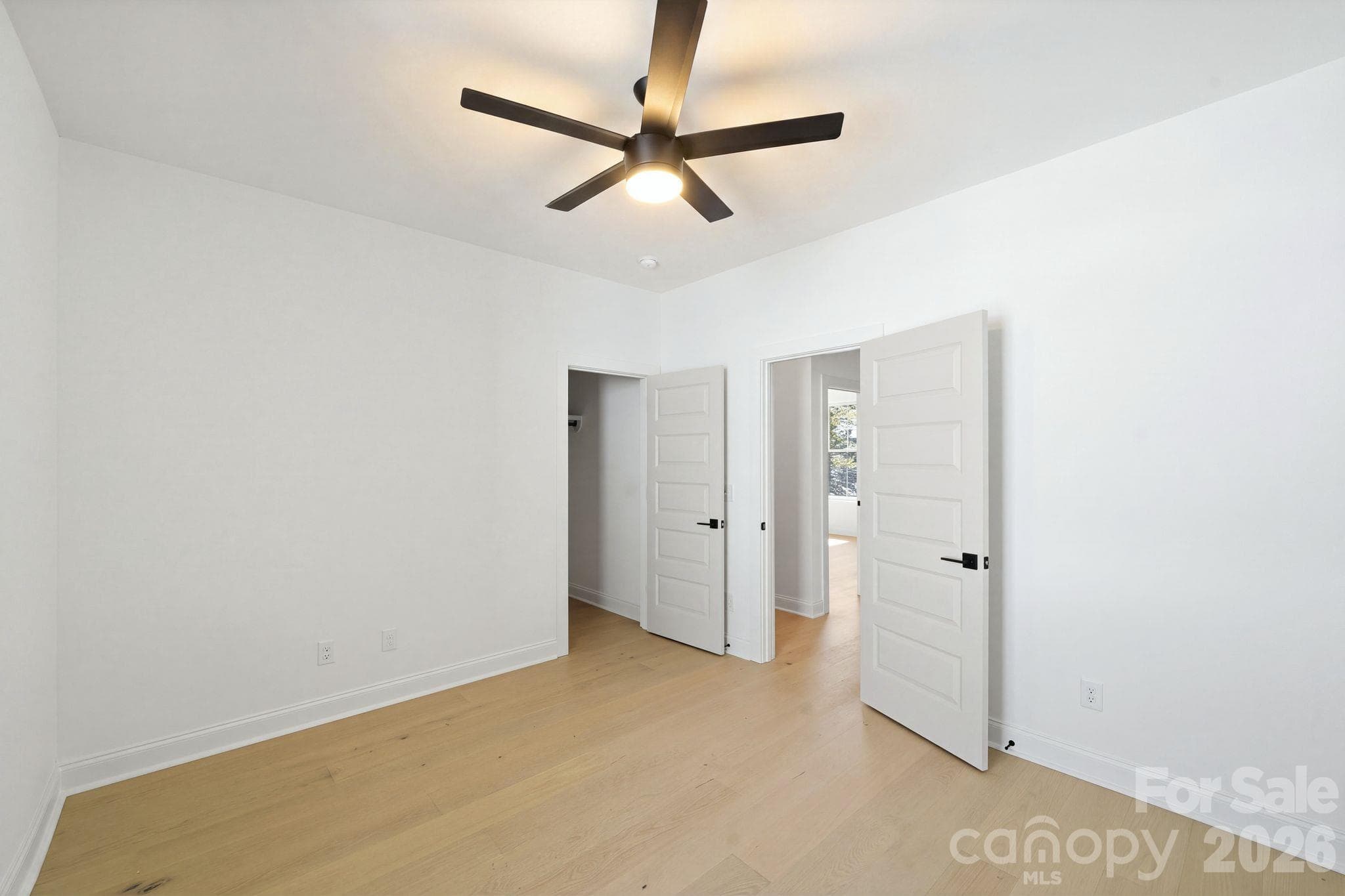 Single Family Residence at 2757 Parkway Avenue, Charlotte, photo 42 of 46