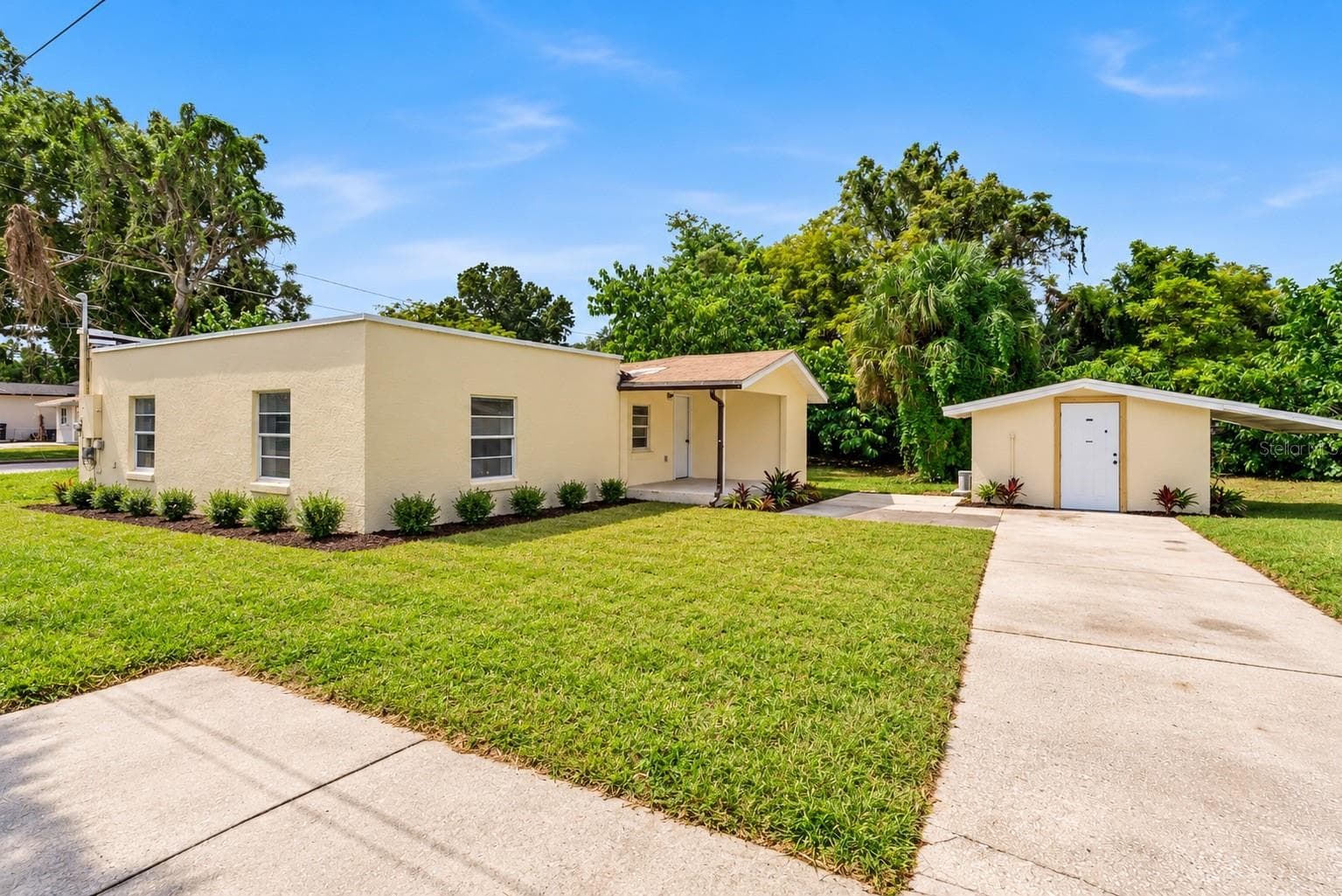 Duplex at 2112 LEE ST, ORLANDO, photo 21 of 48
