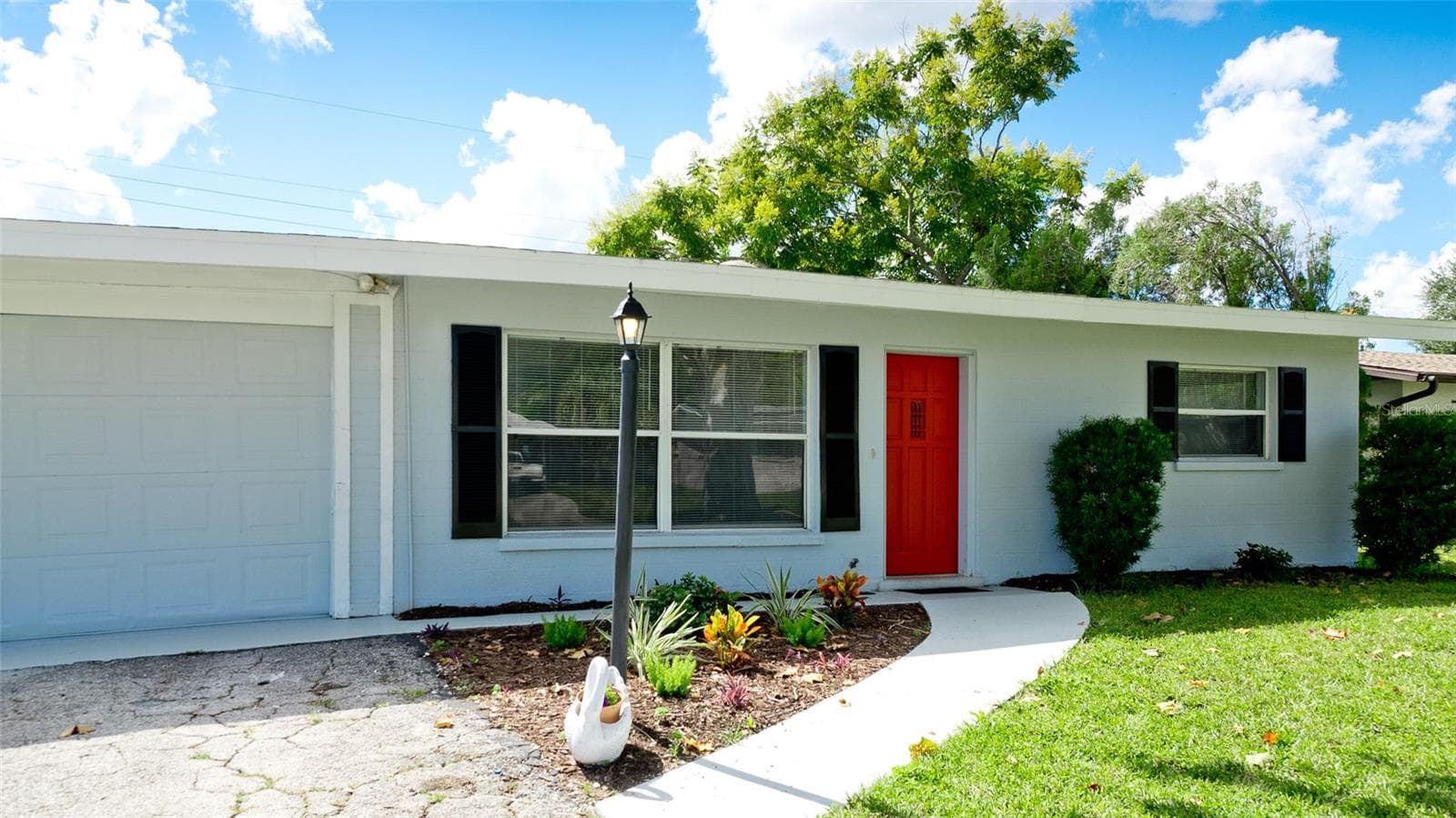 Single Family Residence at 2205 24TH AVE W, BRADENTON, photo 3 of 32
