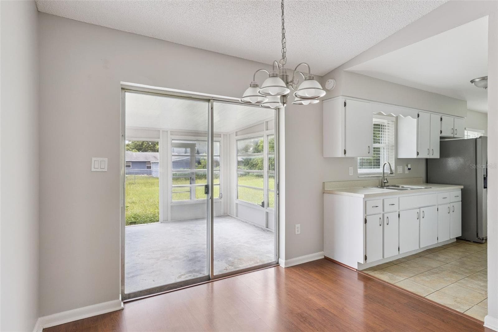 Single Family Residence at 3760 MICHIGAN AVE, MOUNT DORA, photo 8 of 27