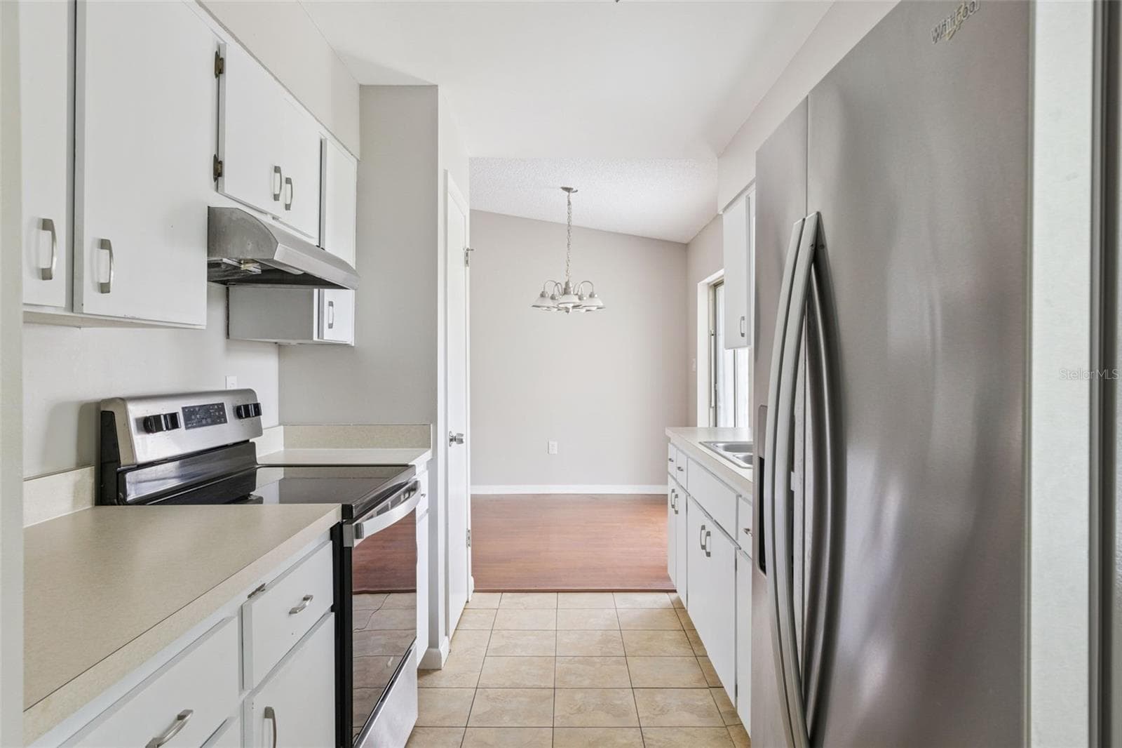 Single Family Residence at 3760 MICHIGAN AVE, MOUNT DORA, photo 10 of 27