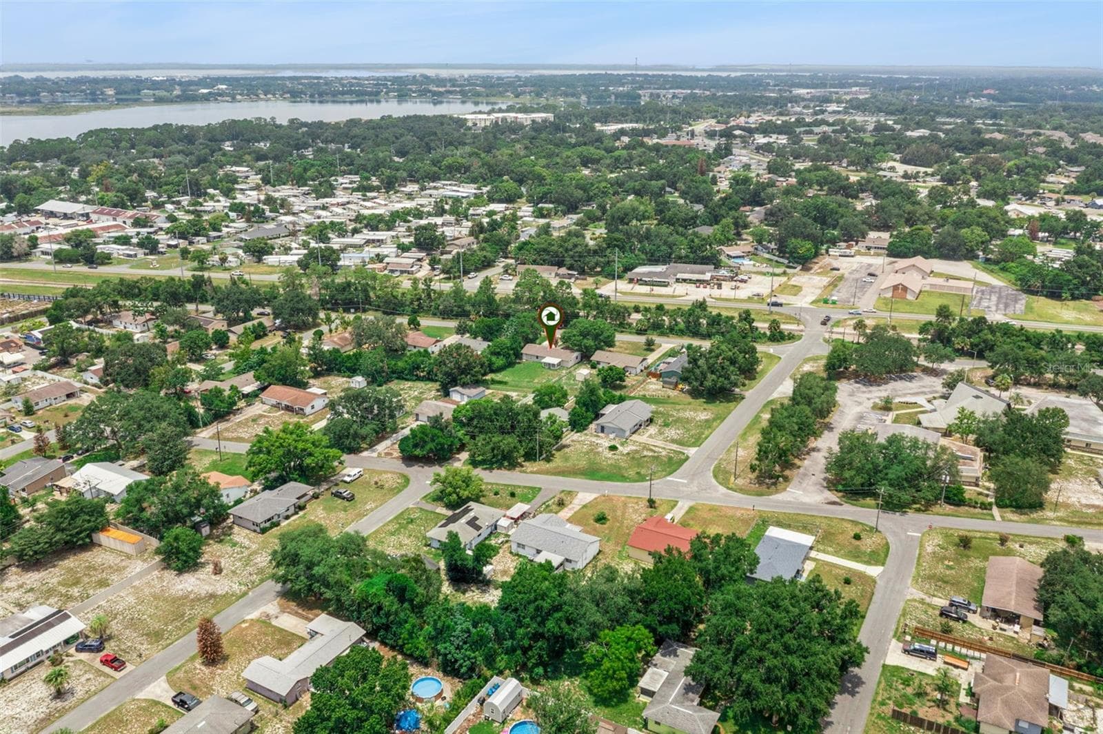 Single Family Residence at 3760 MICHIGAN AVE, MOUNT DORA, photo 26 of 27
