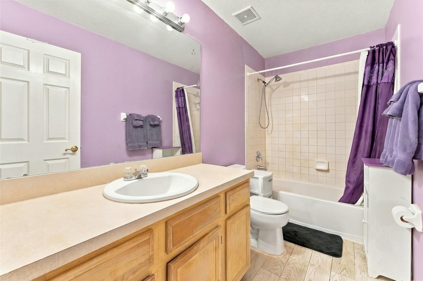 Townhouse at 349 KENSINGTON LAKE CIR, BRANDON, photo 14 of 34